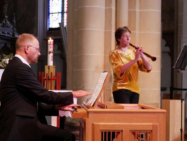 Karla Schröter (Barockoboe) und Willi Kronenberg (Orgel) bieten ein königliches Konzert.  - © Thomas Krügler
