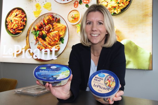 Dorothee Kipp ist Geschäftsführerin bei "Le Picant", einem Feinkostspezialisten aus dem Kreis Gütersloh. - © Sigurd Gringel