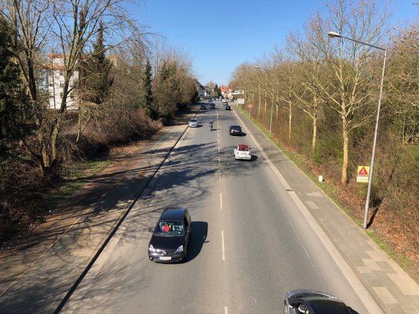 Die Beetstraße soll ab dem kommenden Frühjahr umgebaut werden. Die Stadt plant in dem Zusammenhang neue Fahrspuren für Radler. - © Thomas Reineke