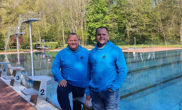 Das Freibad-Team in Blomberg freut sich auf den Sommer und die neue Saison. - © Blomberger Versorgungsbetriebe GmbH