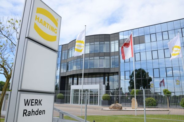 Die Harting Technologiegruppe betreibt mehrere Werke im Lübbecker Land, darunter auch eines in Rahden. - © Joern Spreen-Ledebur