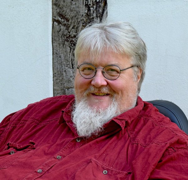 Lothar Schröer erzählt von den vielen Facetten der Liebe. - © Bildrechte: Lothar Schröer