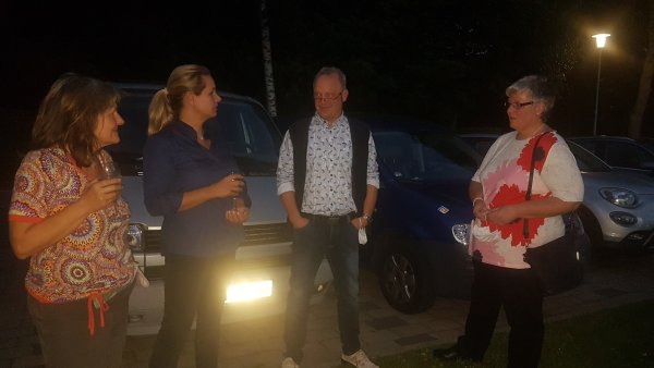 Ewa Hermann und Martin Grohnert am Wahlabend in Dörentrup. - © Katrin Kantelberg