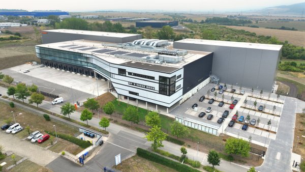 Das neue Weidmüller Distribution Center in Thüringen ist in Betrieb gegangen. - © Weidmüller