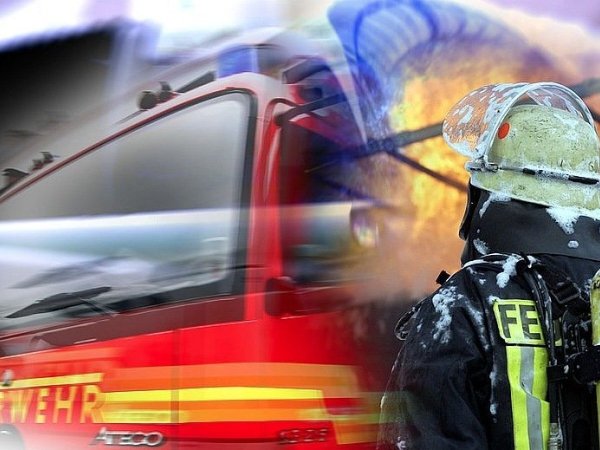 Das Feuer war von den Mülltonnen auf die Gartenlaube übergesprungen. - © Symbolbild dpa