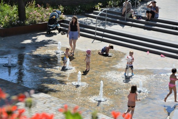 Der Rathausplatz im vergangenen Jahr. - © Karin Prignitz