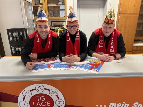 Denzel Köhler, Andreas Krupke und Björn Siekmann (von links) vom TG-Organisationsteam freuen sich auf die anstehende Show. - © Sandra Castrup