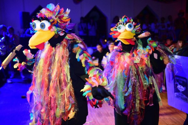 Bunte Party in Donop - © Nicole Ellerbrake