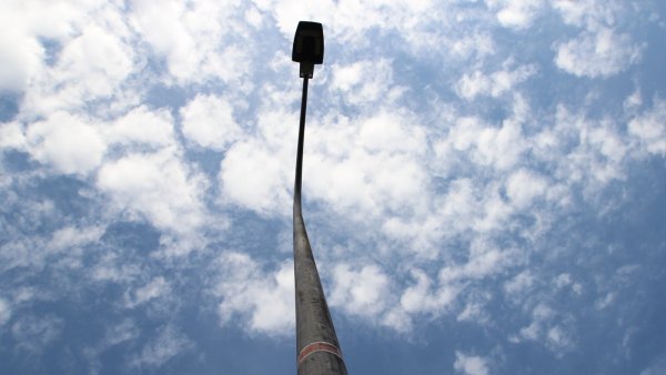 In Talle ist die Beleuchtung an der Taller Straße ausgefallen. - © Jens Rademacher/Symbolbild