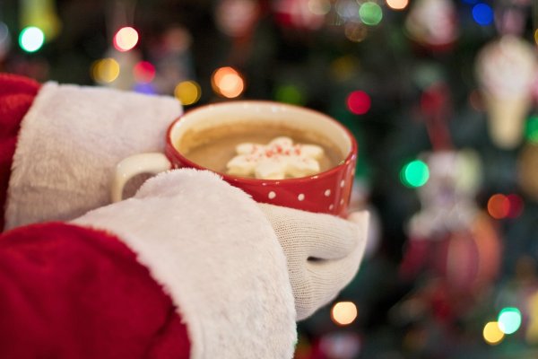 Besonders in der Weihnachtszeit ist der heiße Kakao mit Rum beliebt. Der Name "Lumumba" ist jedoch umstritten. - © Symbolbild: Pixabay