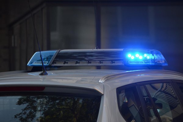 Die Polizei sucht Randalierer. - © Symbolbild: Pixabay