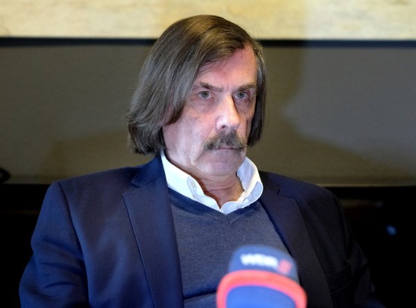 Güterslohs Bürgermeister Norbert Morkes scheint sich dem Votum der Bürgerinnen und Bürger stellen zu wollen. - © Andreas Frücht