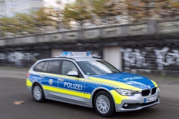 Die Polizei sucht Zeugen. - © Symbolbild: Bernhard Preuss