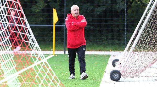 Wo geht die Reise hin? Ender Ünal, Sportlicher Leiter des TSV Horn, hat klare Vorstellungen. - © Oliver König