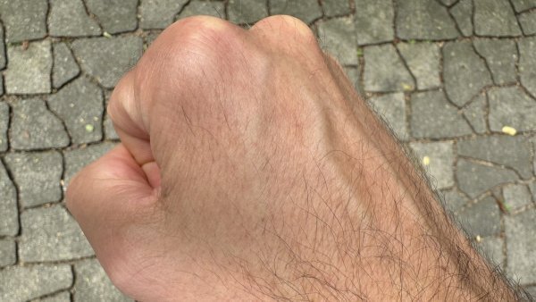 In der Innenstadt von Bad Salzuflen war ein Mann zunächst lebensgefährlich verletzt worden. - © Sven Kienscherf
