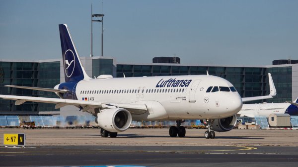 Darum ist ein LufthansaJet Botschafter der Stadt Detmold Lokale