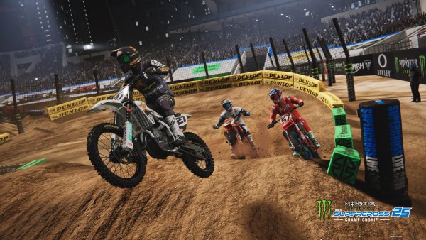 Dynamische Rennen in „Monster Energy Supercross 25“: Realistische Streckenbedingungen und beeindruckende Grafik bieten ein intensives Motocross-Erlebnis. - © Milestone