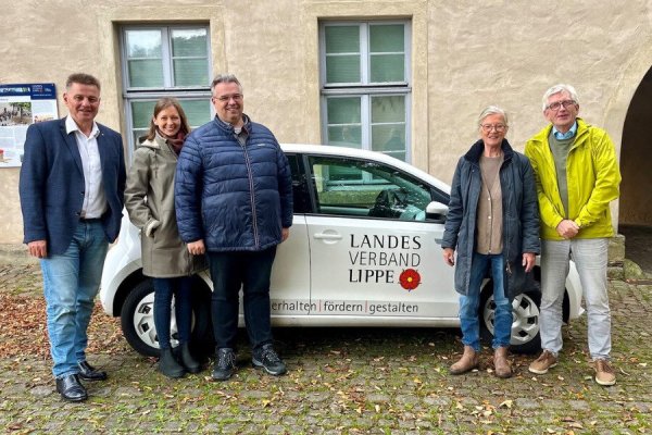 Die SPD-Fraktion im Landesverband Lippe: Andreas Kuhlmann (von links), Selina Sonnenberg, Falk Niehage, Ina Meise-Laukamp und Thomas Jeckel. - © SPD