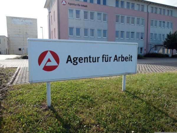 Die Arbeitsagentur berichtet von einem Aufwind auf dem lippischen Arbeitsmarkt. - © Symbolbild Pixabay