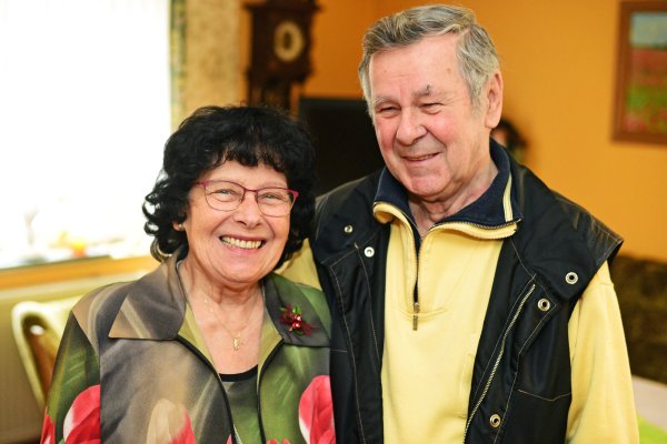 Rita und Gisbert Dinter sind seit 60 Jahren verheiratet. - © Nicole Ellerbrake
