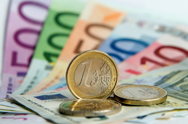 In Bielefeld werden jährlich Millionensummen und -werte vererbt. Nicht immer werden Erben sofort gefunden. Auf Konten Verstorbener schlummern daher enorme Beträge. - © Pixabay