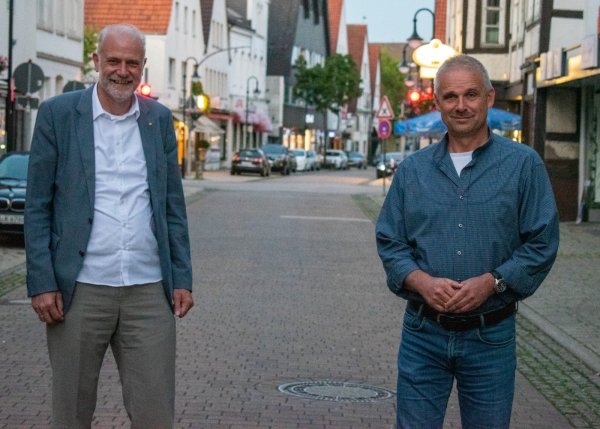 Rüdiger Krentz (ehemaliger Bürgermeisterkandidat) und Dieter Krüger (SPD Bürgermeisterkandidat) - © SPD