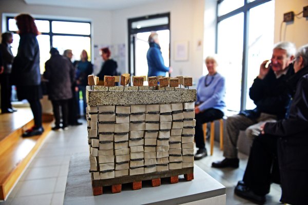 Ein Werk von Anja Kracht aus der aktuellen Ausstellung "Rendezvous". - © Nicole Ellerbrake