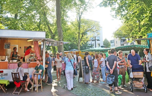 Ein Abendmarkt, wie hier in Bielefeld, wünscht sich die Detmolder CDU auch für die Residenzstadt. - © Sarah Jonek