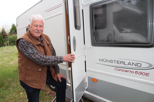 Wolfgang Holitschke will die neu gewonnene Zeit für gemeinsame Reisen mit seiner Frau im eigenen Wohnmobil nutzen. Falls es die Corona-Lage zulässt, wollen die beiden im kommenden Frühjahr zu einer größeren Tour aufbrechen. - © Nadine Uphoff