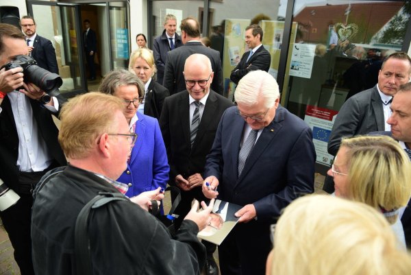 Bundespräsident Frank-Walter Steinmeier zu Gast in Talle. - © Nicole Ellerbrake