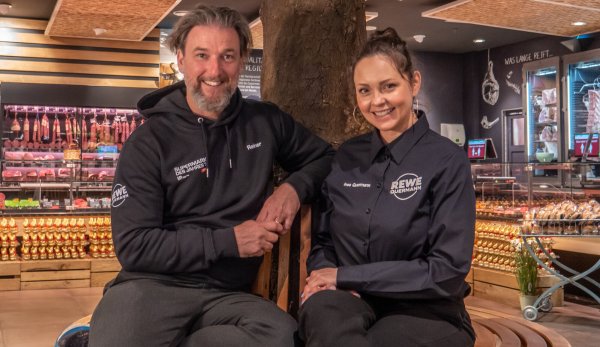 Rainer und Ines Quermann wollen an der Dürerstraße alles neu machen. - © Quermann