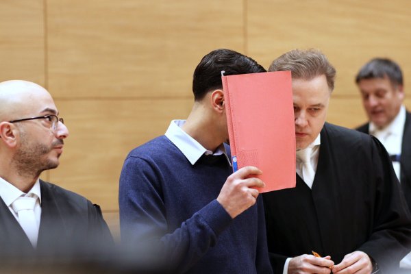 Prozessauftakt am Landgericht Bielefeld im Fall Philipos. MT-Foto: - © Alex Lehn