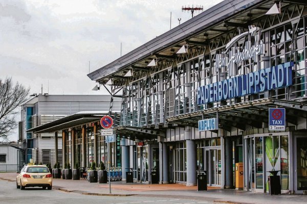 Auch in Lippe deutet alles darauf hin, dass der Kreis die Flughafen Paderborn/Lippstadt GmbH verlassen wird. - © Jens Reddeker