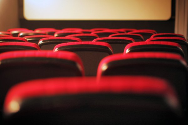 Viele Detmolder wünschen sich, dass in der Residenzstadt auch weiterhin Filme über die Leinwand flimmern. - © picture alliance / dpa