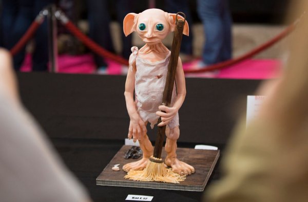 Figur Dobby aus Harry-Potter-Reihe - © Foto: picture alliance / dpa