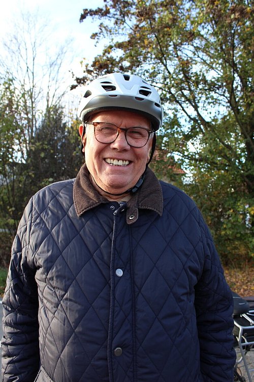 Karl Mayer, 77 Jahre, Rentner, Lemgo