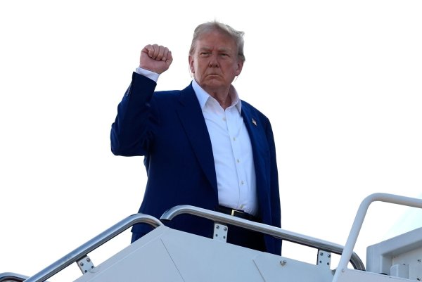 US-Präsident Donald Trump hat eine Waffenruhe zwischen Israel und dem Iran verkündet. - © Alex Brandon/AP/dpa