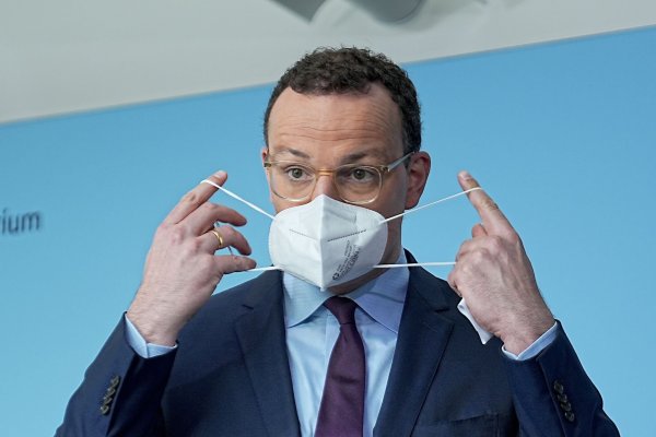 Jens Spahn (CDU) zog als Gesundheitsminister (Foto: Archiv) die Maskenbeschaffung an sich. - © Michael Kappeler/dpa
