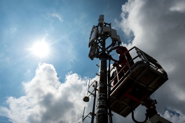 Die Deutsche Tellekom möchte im Sommer 2028 das veraltete GSM-Netz abschalten (Archivfoto). - © picture alliance / dpa