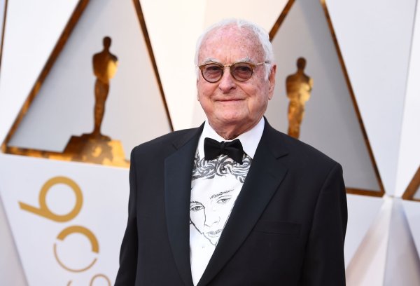 Der Regisseur und Produzent James Ivory wird 95. - © Jordan Strauss/Invision/AP/dpa