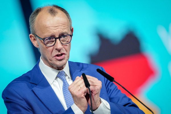 Haben die Abstimmungen mit der AfD der Union und ihrem Kanzlerkandidaten Friedrich Merz geschadet? - © Kay Nietfeld/dpa
