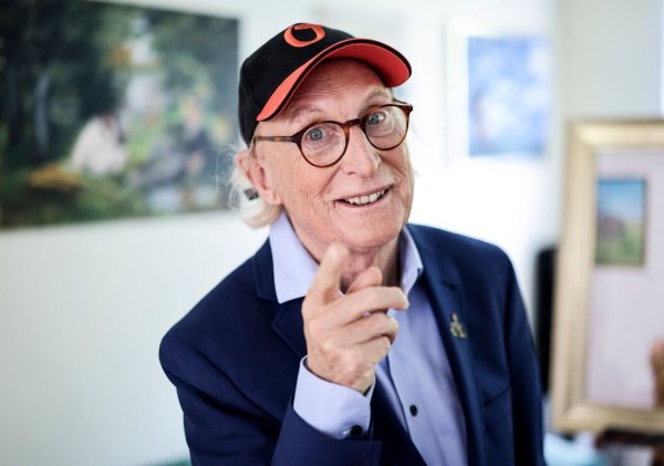 Komiker Otto Waalkes wird für sein Lebenswerk mit dem Deutschen Fernsehpreis ausgezeichnet. (Archivfoto) - © Christian Charisius/dpa