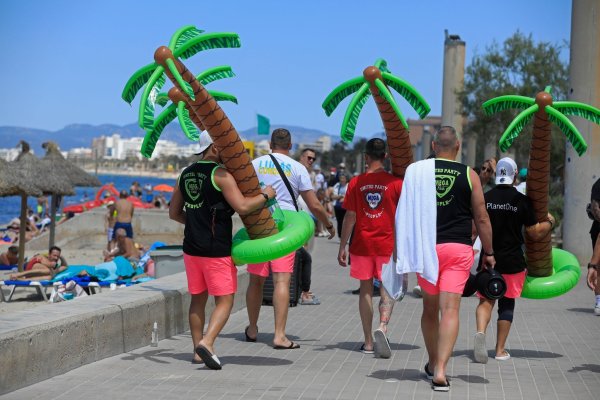 Die Hoteliers auf Mallorca und in ganz Spanien dürfen jubeln. (Foto Archiv) - © Clara Margais/dpa
