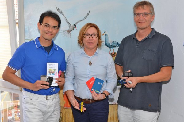 Diabetologe Stanley Kirana, Diabetesberaterin Barbara Turski und Dr. Jürgen Vortherms (von links) aus der Schwerpunktpraxis in Lage werden ihre rund 700 Typ-1-Diabetes-Patienten beim 1. Ostwestfälischen Aktionstag in Paderborn begrüßen. - © Tanja Watermann