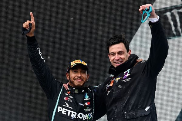 Mercedes-Team - © Foto: Ozan Kose/POOL AFP/AP/dpa