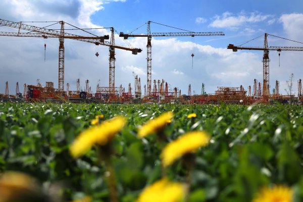 Die deutsche Wirtschaft steckt seit Monaten in der Flaute (Symbolbild). - © Karl-Josef Hildenbrand/dpa