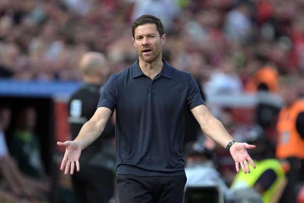 Xabi Alonso war mit der Leistung seines Teams nicht rundum zufrieden - © Federico Gambarini/dpa