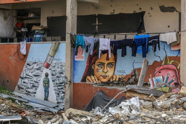 Blick auf zerstörtes Gebäude im Süden des Gazastreifens. - © Abed Rahim Khatib/dpa