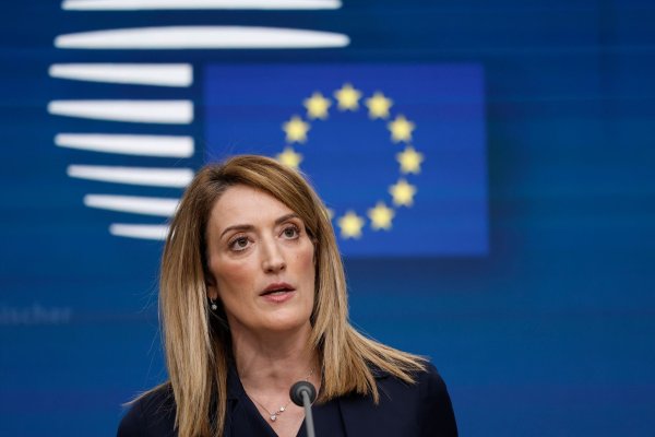 EU-Parlamentspräsidentin Roberta Metsola ist derzeit auf Mission im Nahen Osten. (Archivbild) - © Omar Havana/AP/dpa