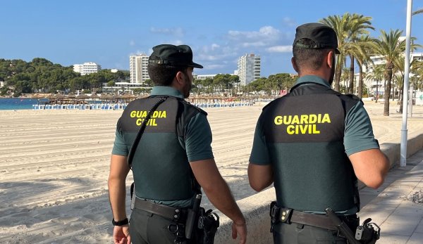 Einsatzkräfte der Polizeieinheit Guardia Civil konnten den Tod des Deutschen nicht verhindern. (Archivfoto) - © Guardia Civil/Europapress/dpa